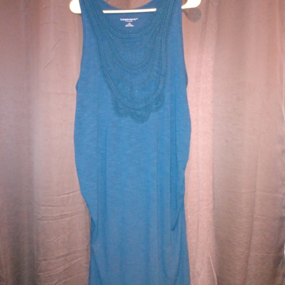 Liz Lange Embellished/macrame maternity dress